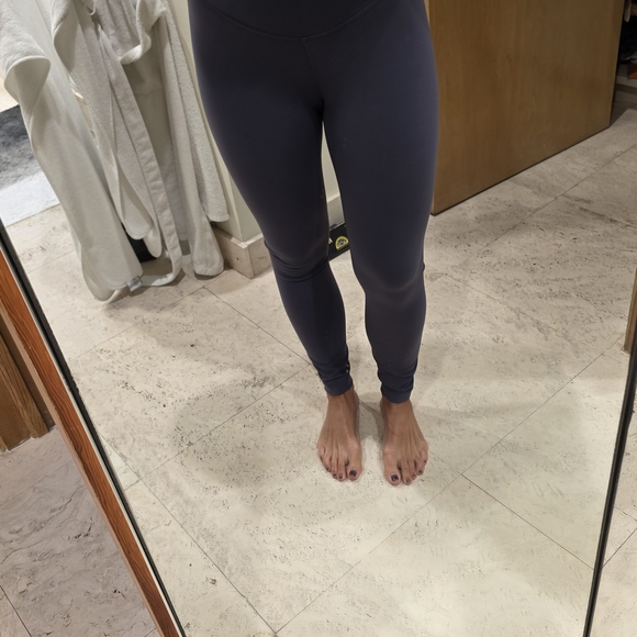 Lululemon Purple Leggings - Picture 1 of 4